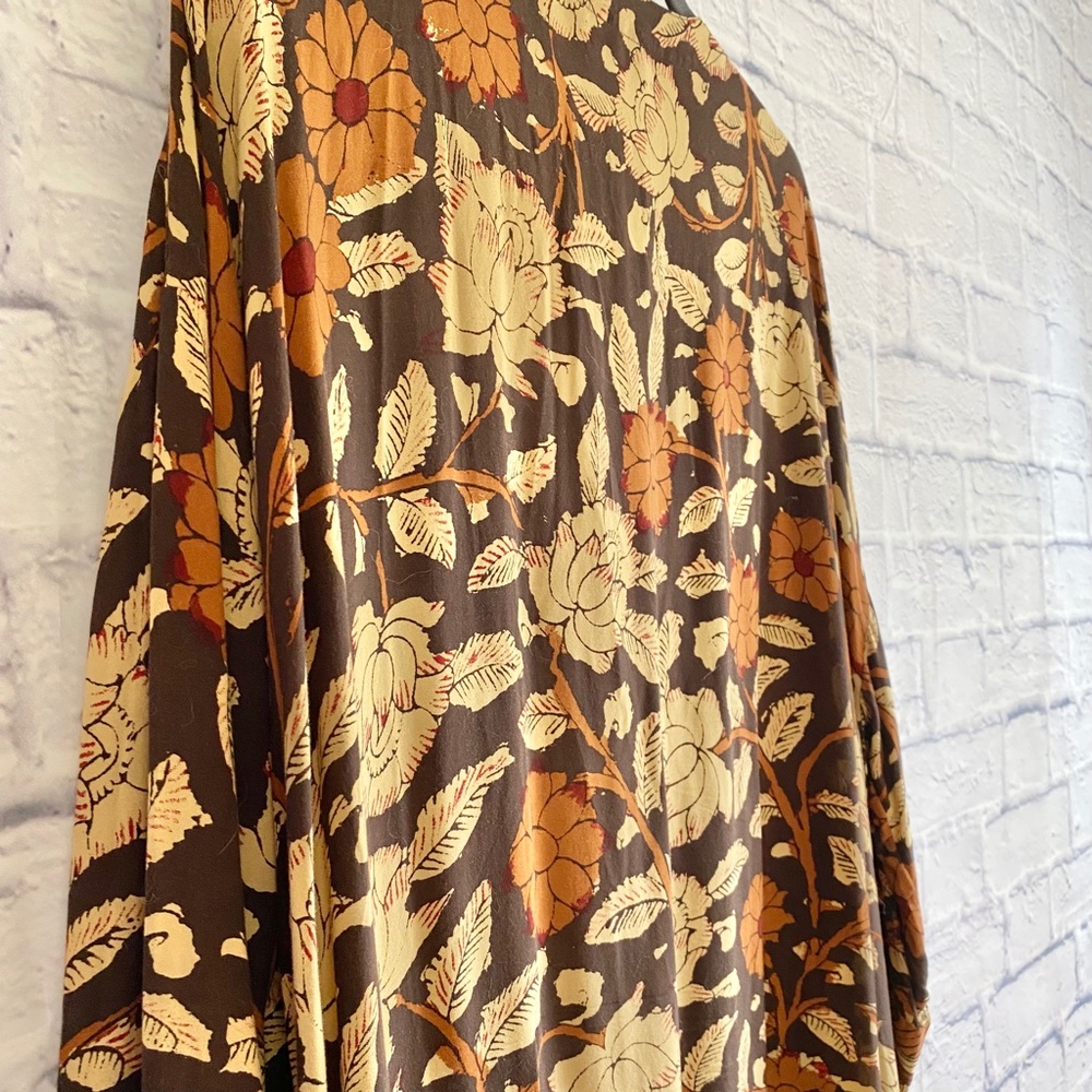 SOFT SURROUNDINGS BROWN FLORAL KIMONO - Picture 3 of 7